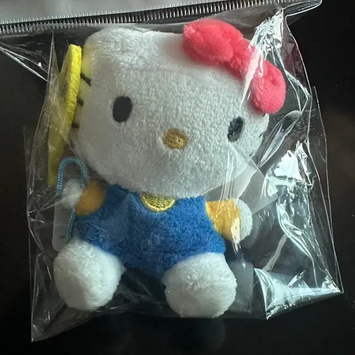 [SOLD OUT] 산리오 정품 헬로키티 풍선 키링 미개봉 새상품 판매