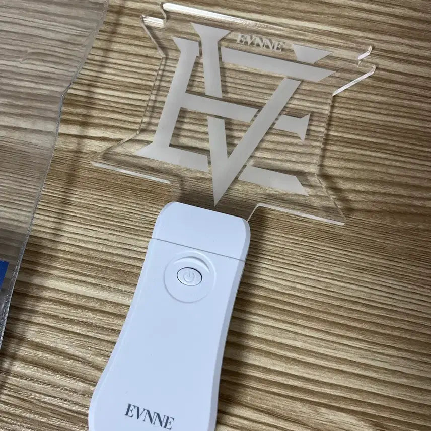 [BUNJANG] EVN Fanmeeting Light Stick / 이븐 팬미팅 응원봉