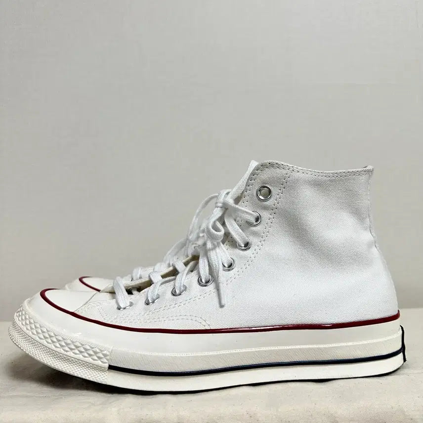 [BUNJANG] Converse Chuck High Vintage Canvas Sneakers / 260컨버스 척 하이 빈티지 캔버스 화이트  -343