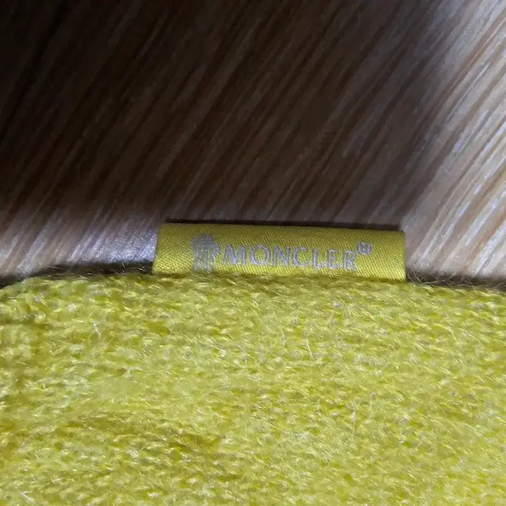 [BUNJANG] Moncler Knit (Size: S) / 몽클레어 니트(여s)