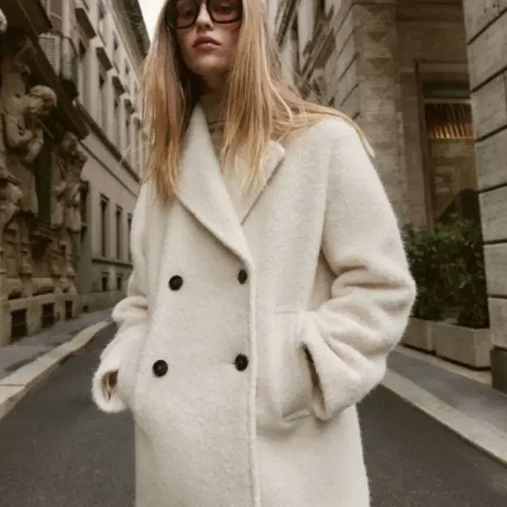 [BUNJANG] Zara Boucle Double Breasted Semi Long Coat (Size S) / 자라 부클 더블 브레스트 세미 롱코트 s 새상품