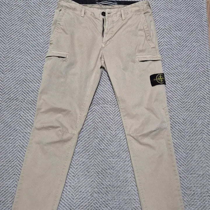 [BUNJANG] Stone Island Cargo Pants Beige / 한글택 새상품급 29-30 S-M 스톤아일랜드 카고바지 베이지색