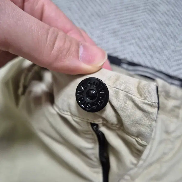 [BUNJANG] Stone Island Cargo Pants Beige / 한글택 새상품급 29-30 S-M 스톤아일랜드 카고바지 베이지색