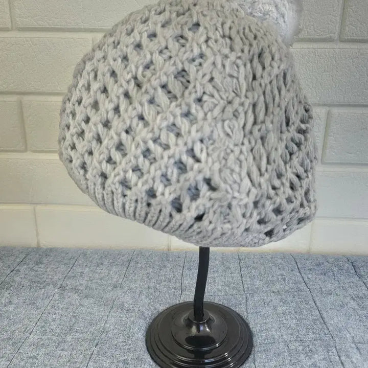 [BUNJANG] Knitted Hat (New) / 뜨개 모자 (미착용새상품)