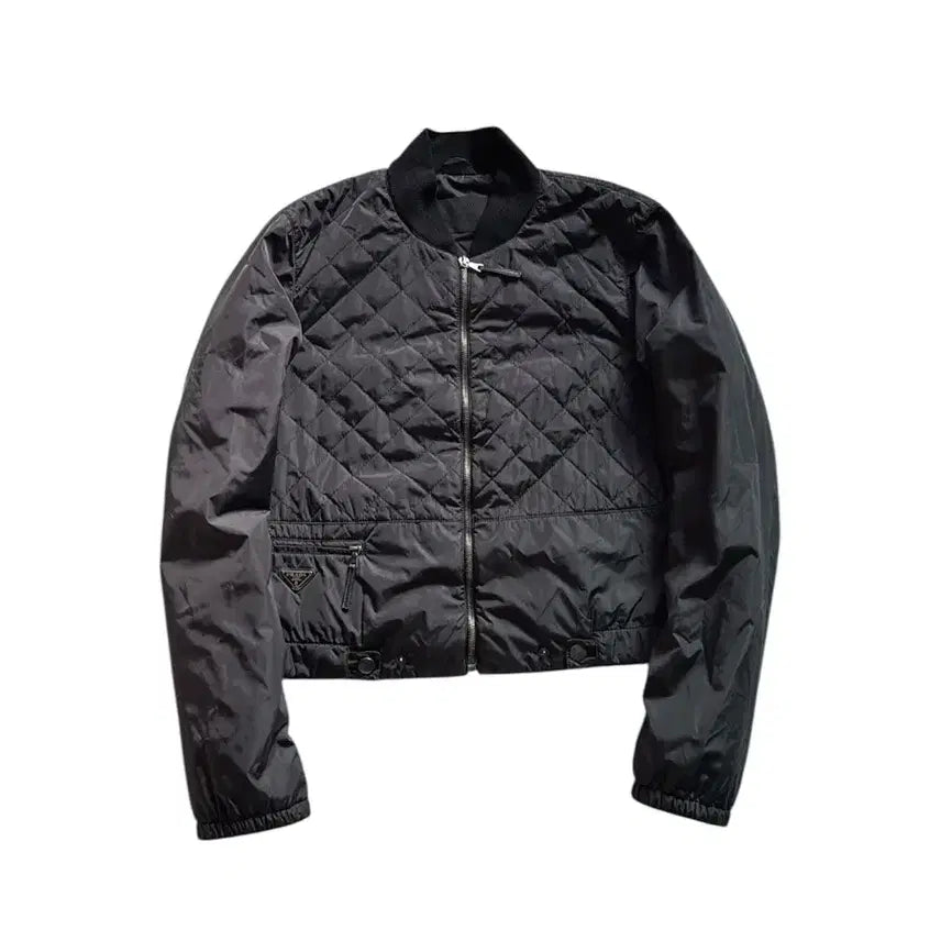 [BUNJANG] Prada Archive Quilted Crop Jacket / 2000년대 프라다 블랙 아카이브 퀄팅 크롭 자켓