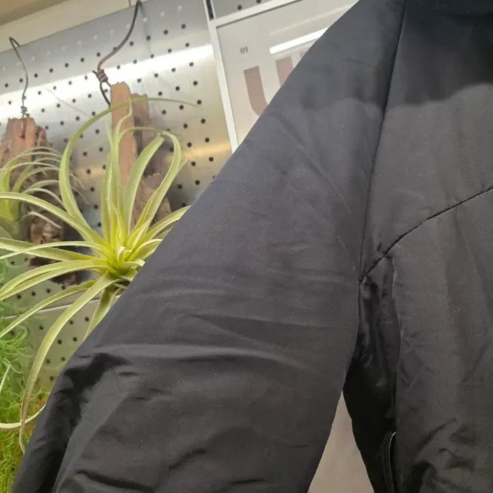 [BUNJANG] Black Hooded Long Padded Jacket / 블랙 후드 롱패딩