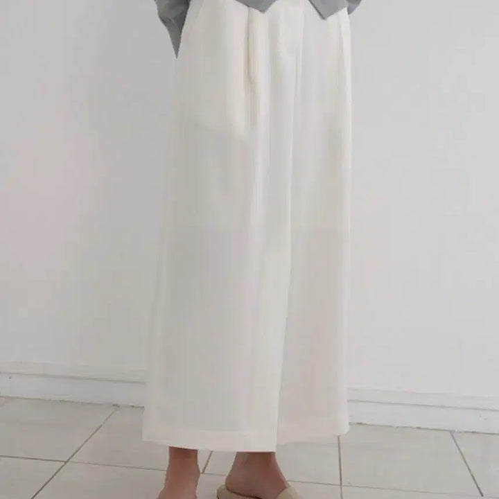[BUNJANG] Obbeige Low Pin-Tuck Belted Skirt - Ivory / 오브베이지 LOW PIN-TUCK BELTED SKIRT_IVORY_OE