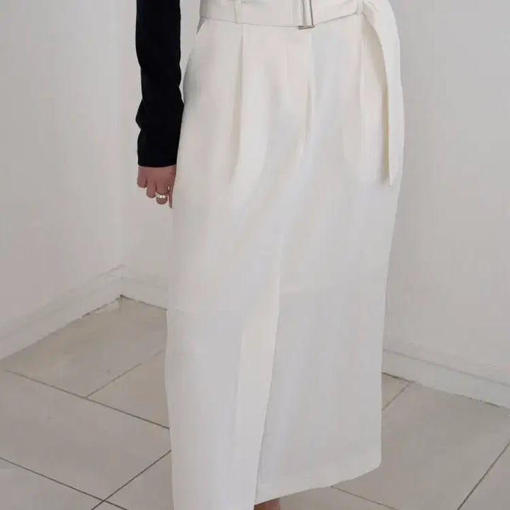 [BUNJANG] Obbeige Low Pin-Tuck Belted Skirt - Ivory / 오브베이지 LOW PIN-TUCK BELTED SKIRT_IVORY_OE