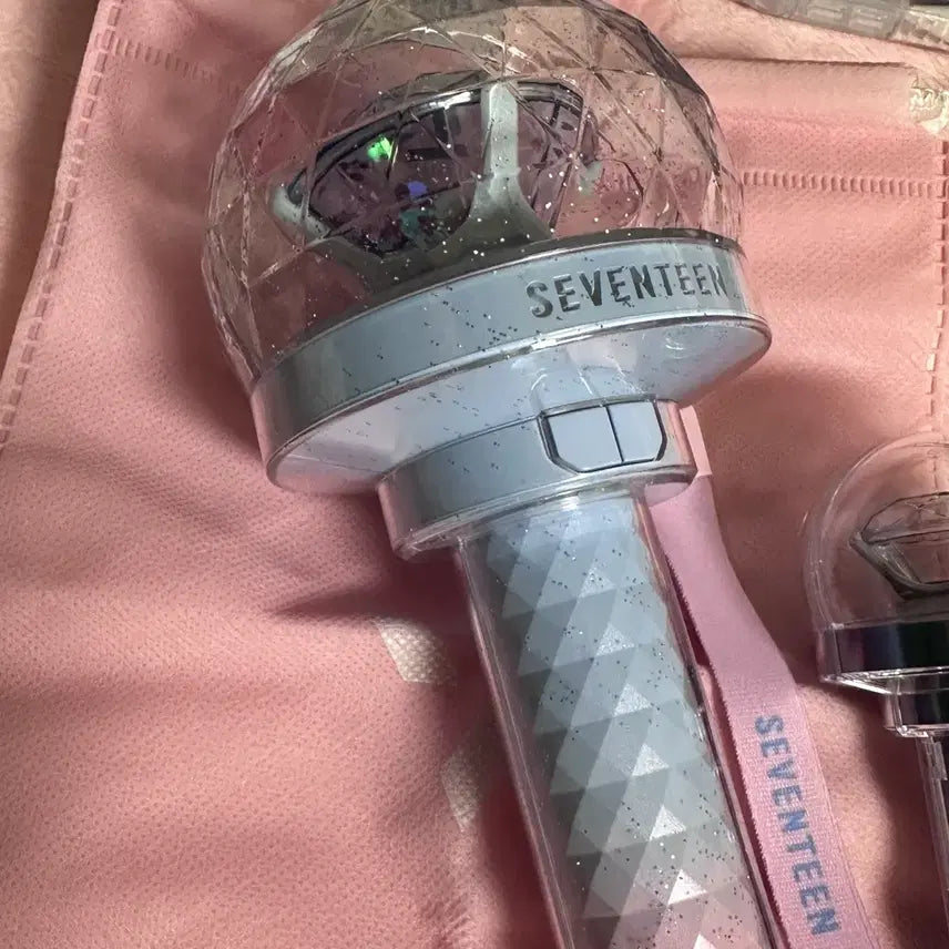 [SOLD OUT] 일괄 풀구성))세븐틴 응원봉 10주년 캐럿봉 봉봉이 키링