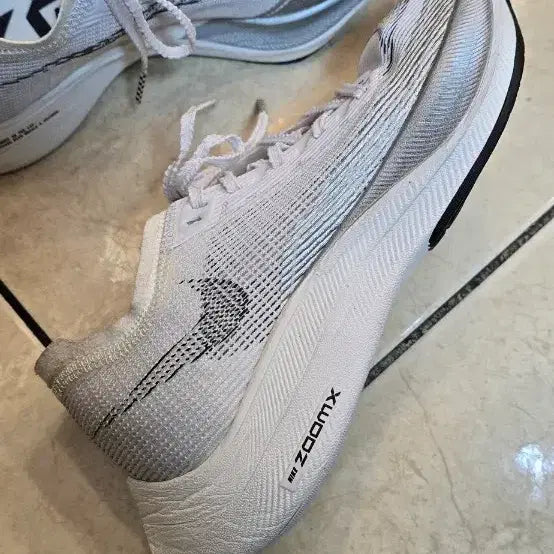 [BUNJANG] Nike Vaporfly Next% 2 Women's Running Shoes / 나이키 베이퍼플라이 넥스트 2 여성 220 미리 정품 오리지널