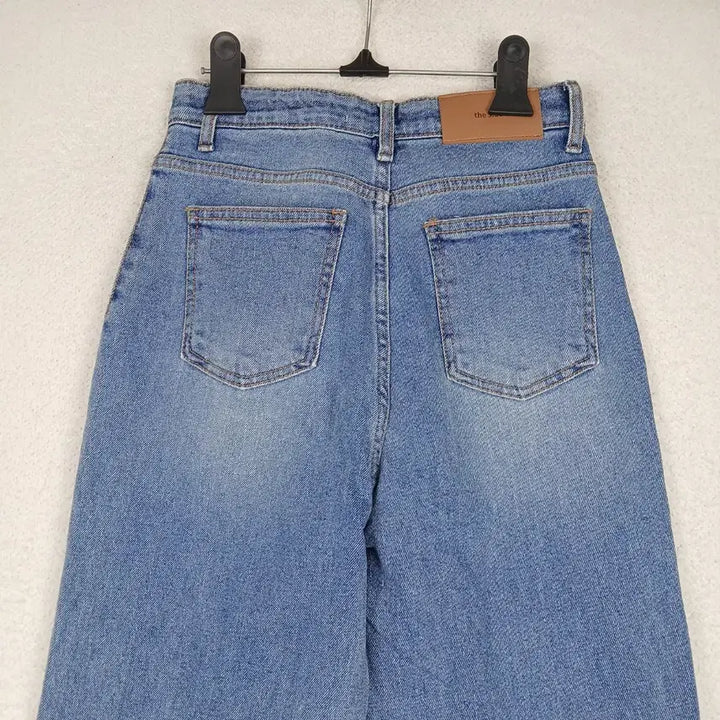 [BUNJANG] High-Waisted Wide Leg Jeans (S) / 국내제작 여성 하이웨스트 와이드 청바지(S)