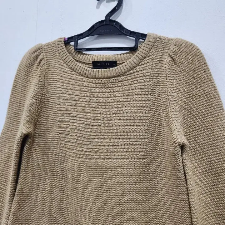 [BUNJANG] Flamingo Beige Ribbed Knit Sweater (Women&