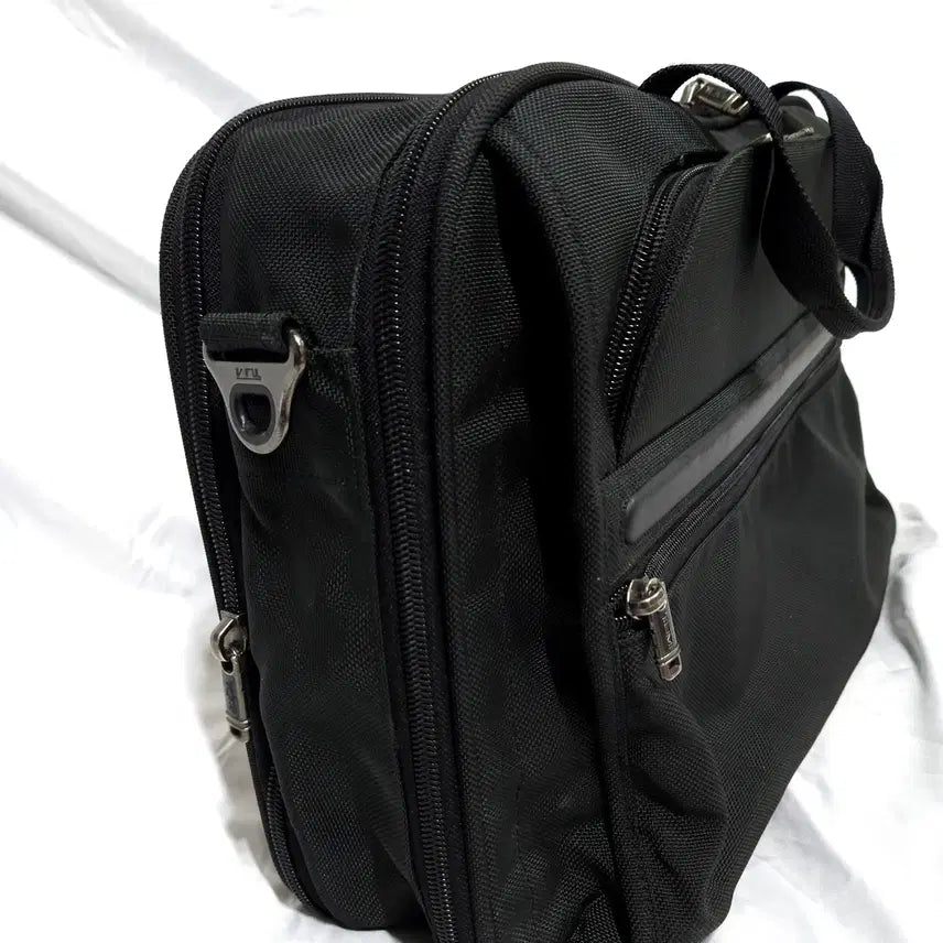 [BUNJANG] Tumi Alpha 2 Expandable Travel Carry On Satchel Boston Bag / <정품등록투미  익스펜더블 알파2 트래블 캐리온 사첼 보스턴백>어깨끈없음