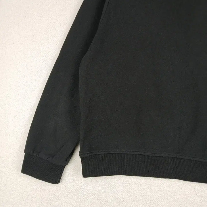 [BUNJANG] Black Sweatshirt (Size 66) / 여성 블랙 맨투맨 티셔츠(66)