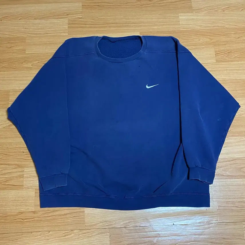 [BUNJANG] Nike Vintage Mini Embroidered Logo Sweatshirt / 90s 빈티지 나이키 미니 자수 로고 스웻셔츠 XXL 2XL