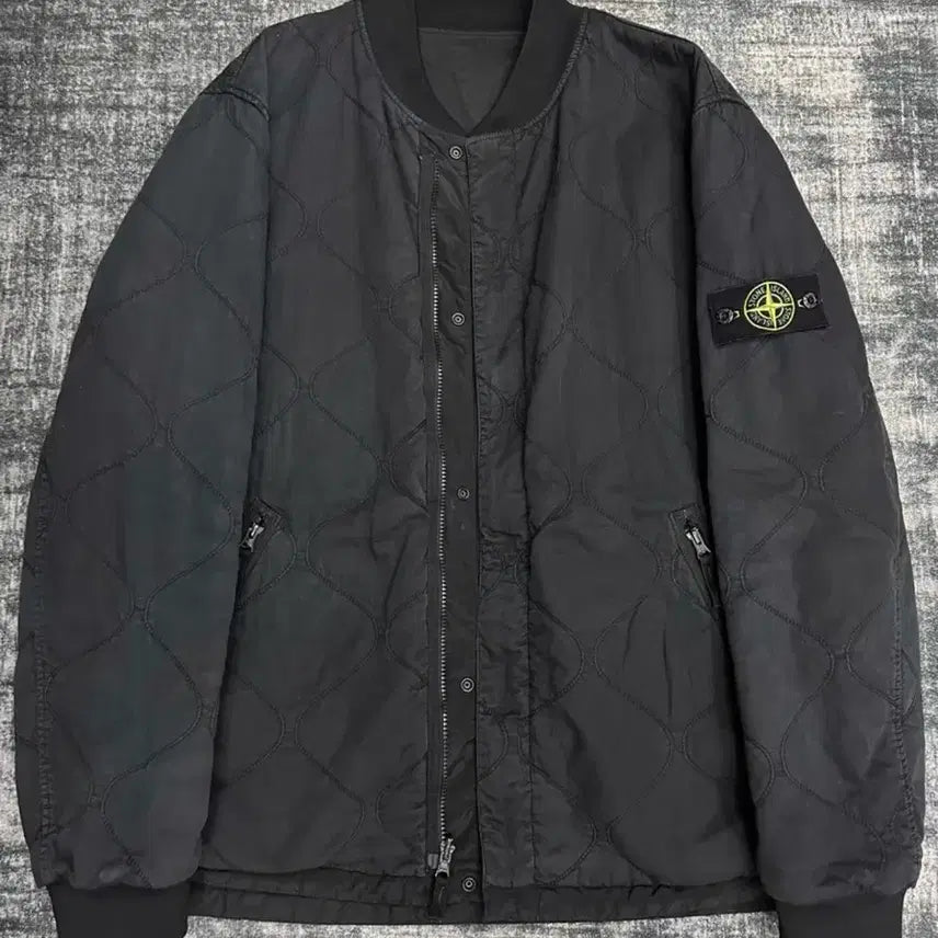 [BUNJANG] Stone Island Reversible Quilted Bomber Jacket Black 2XL / 스톤아일랜드 메탈나일론 리버시블 퀼팅봄버자켓 블랙 2XL