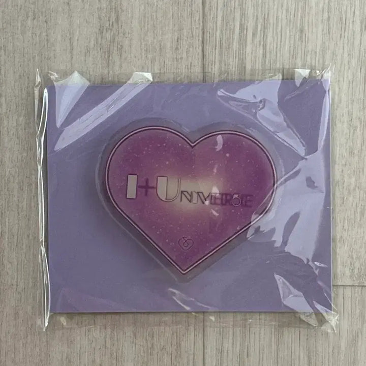 [BUNJANG] IU Fancon Doyouki Keyring & Photocard Frame & Grip Talk / 새상품) 아이유 팬콘 다육이 키링&포카 프레임&그립톡 +ID 카드+컨페티