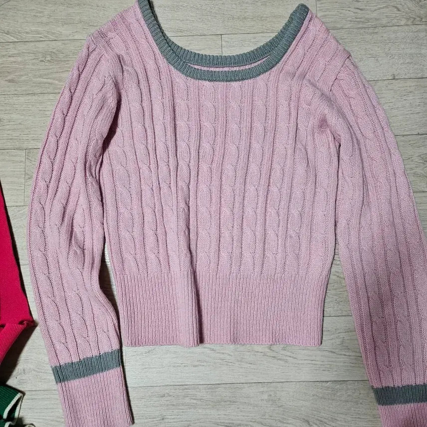 [BUNJANG] Viki Pink Cable Knit Long Sleeve Top / 내림끝딸기갸루 st 비키 viki 브랜드 무신사 핑크 케이블 니트 긴팔티