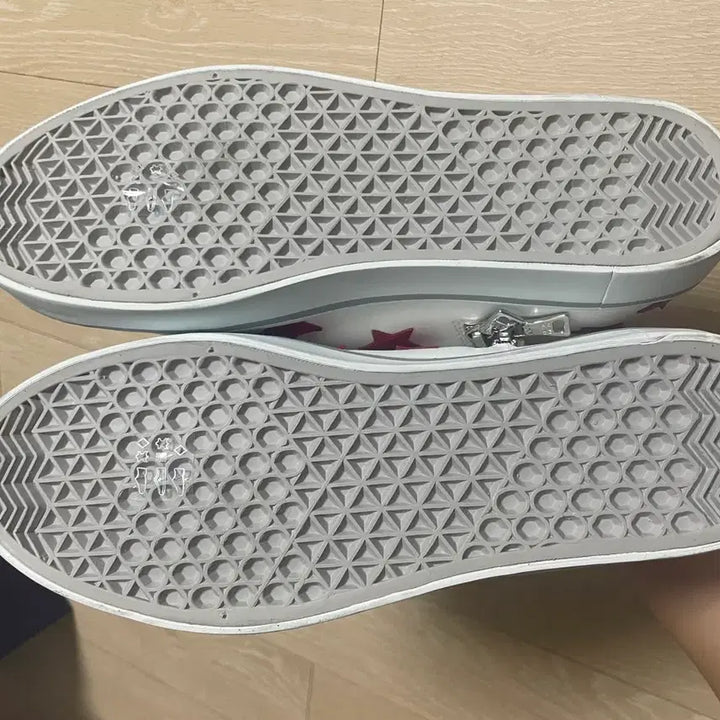 [BUNJANG] Prada Hightop Sneakers / 프라다 하이탑 스니커즈 새제품