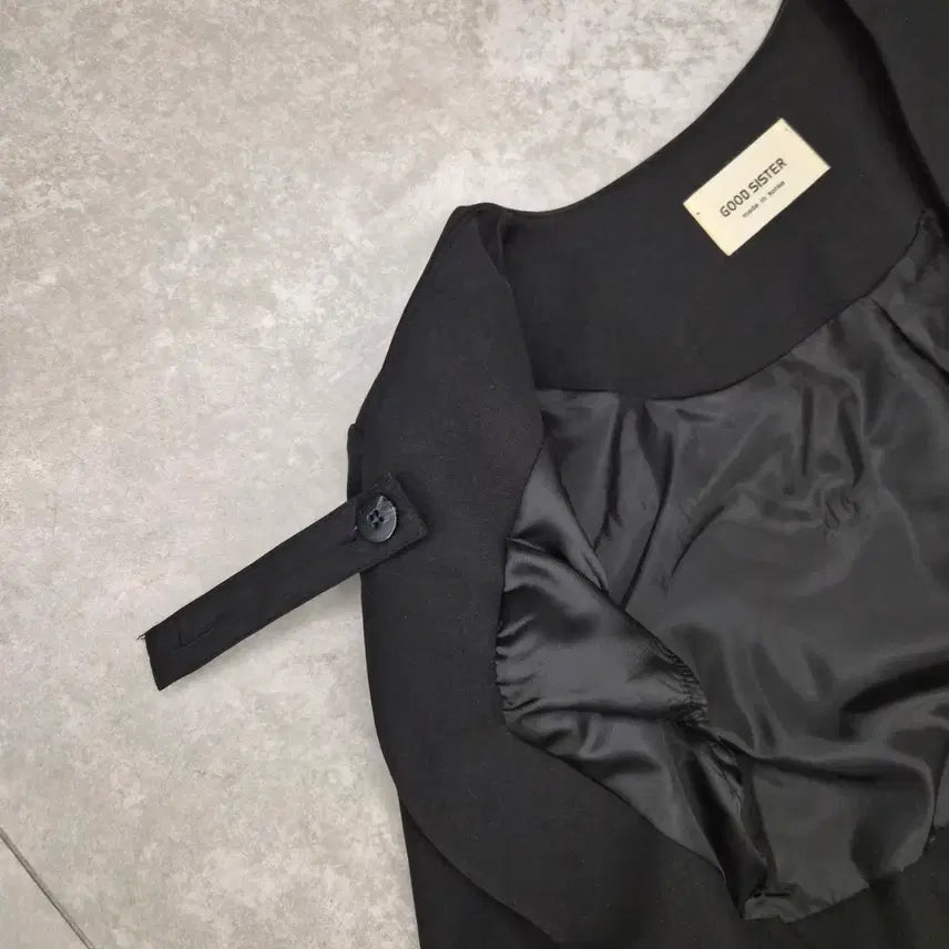 [BUNJANG] Good Sister Black Crop Jacket / 굿 시스터 블랙 크롭 자켓