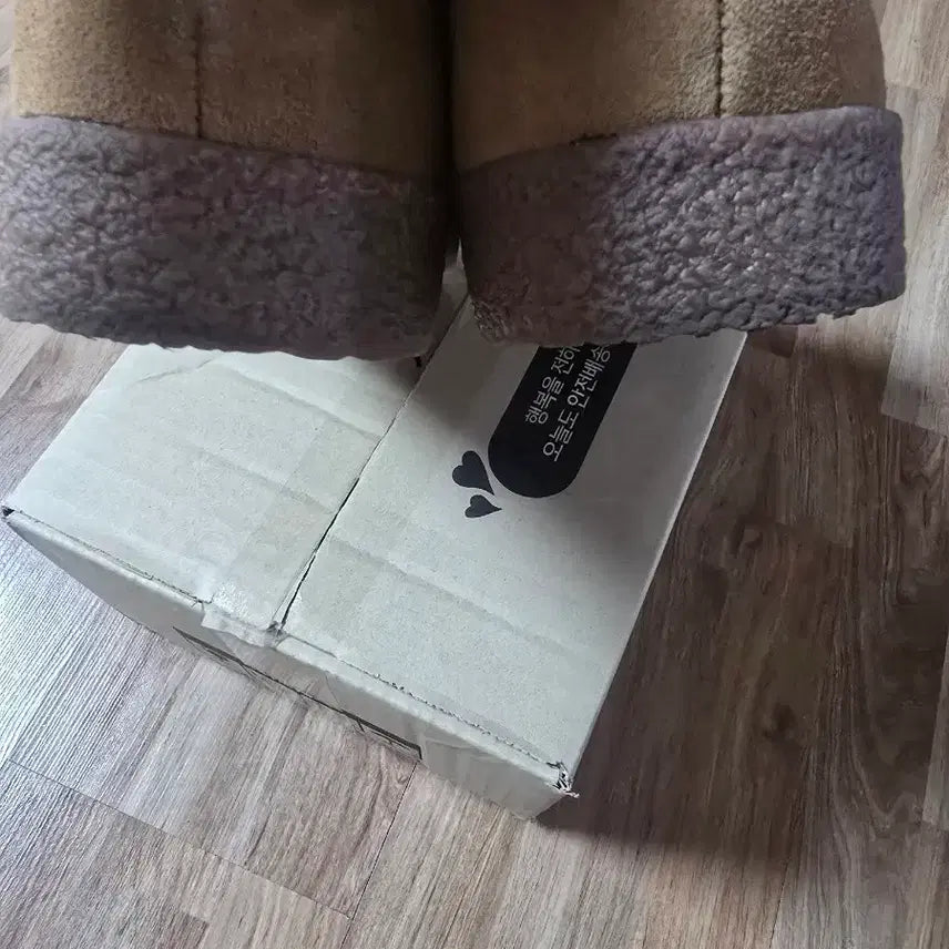[BUNJANG] Laszlo Quebec Mocha Loafer Brown Suede (260) / 라슬로 퀘벡 모카 로퍼 브라운 스웨이드 (260)260~265