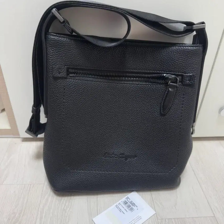 [BUNJANG] Ferragamo Messenger Bag / 페라가모 남자 메신저백