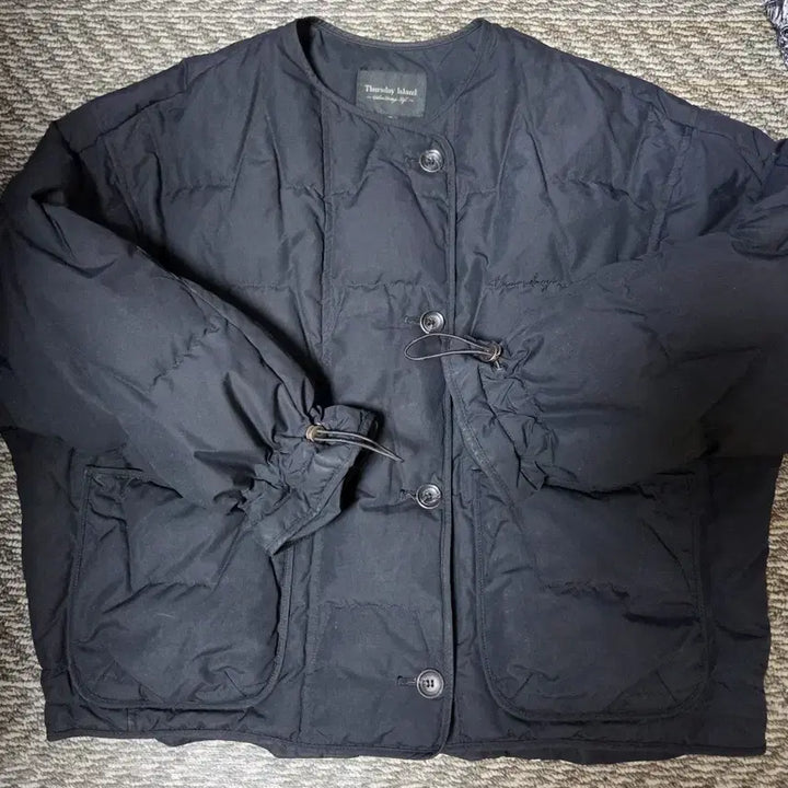 [BUNJANG] Thursday Island Black Goose Down Padded Jacket / (S) 써스데이아일랜드 블랙 구스패딩 자켓
