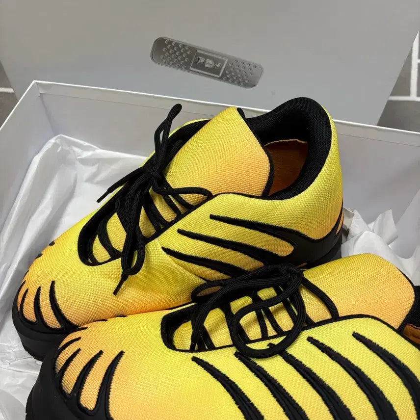 [BUNJANG] New Balance 993 Sneakers - 43 / PDF CHANNEL 뉴볼라 스니커즈 43