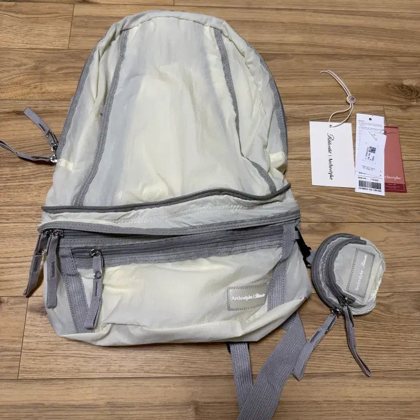[BUNJANG] Archivepke Backpack / 리본빛 아카이브앱크 백팩