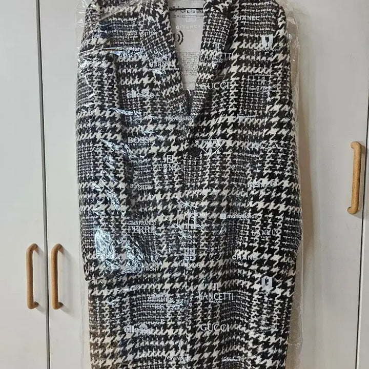 [BUNJANG] ESS Houndstooth Check Coat / ESS VOLUME 하운드투스 체크 코트
