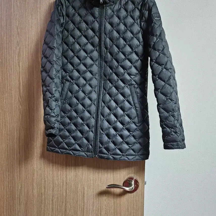 [BUNJANG] Moose Knuckles Lightweight Padded Jacket / 무스너클 경량패딩 백화점매장판