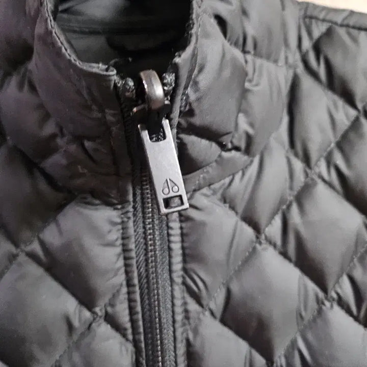 [BUNJANG] Moose Knuckles Lightweight Padded Jacket / 무스너클 경량패딩 백화점매장판