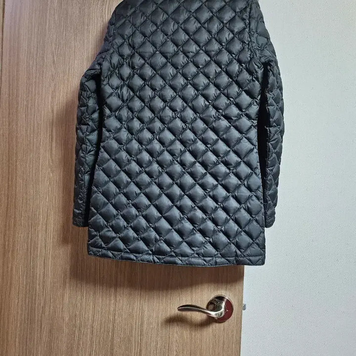 [BUNJANG] Moose Knuckles Lightweight Padded Jacket / 무스너클 경량패딩 백화점매장판