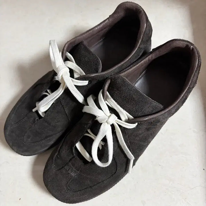 [BUNJANG] mmrb Trainer Sneakers / mmrb 트레이너 245