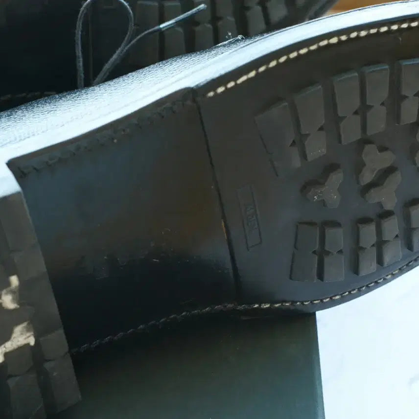 [BUNJANG] Alden Alpine Grain Plain Toe Shoes / [알든9d] 알파인그레인 플레인토 슈즈 949C