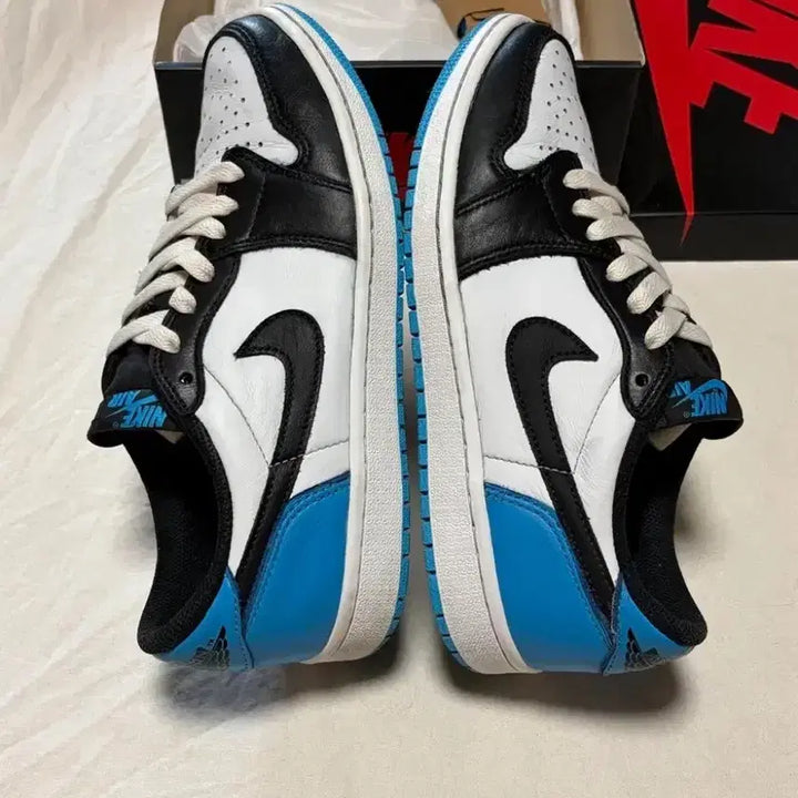 [SOLD OUT] 조던 1 로우 다크 파우더 블루 255