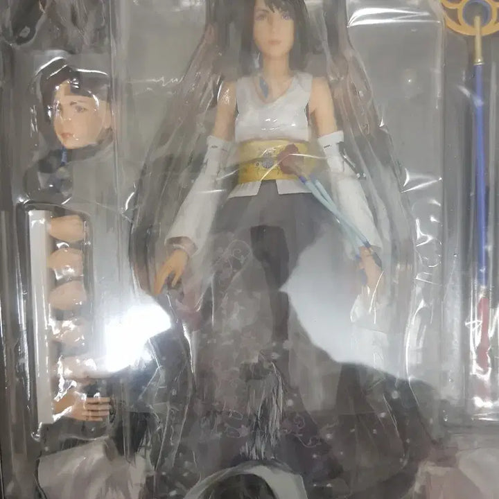 [BUNJANG] Final Fantasy X Yuna Play Arts Kai Sealed Figure / 파이널 판타지10 유우나 플레이아츠 카이 미개봉 새제품