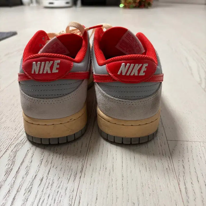 [BUNJANG] Nike Dunk Low Sale Picante Red (Size 270) / 나이키 덩크 로우 세일 피칸테 레드 270