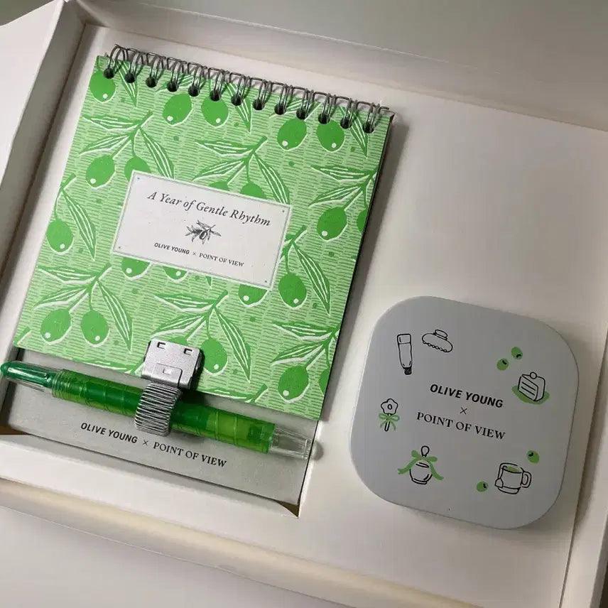 [BUNJANG] Point of View Calendar Set / 올리브영 포인트오브뷰 캘린더 세트