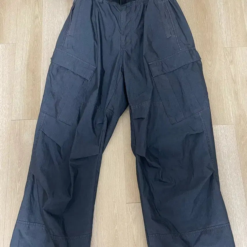 [BUNJANG] Hatching Room Mill Pants Washed Stone Indigo (S) / 해칭룸 밀팬츠 CPN 워시드 스톤 인디고 2(S)