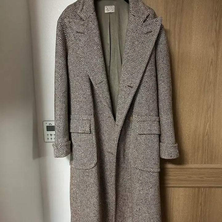 [BUNJANG] Wythe Herringbone Polo Coat Size L / Wythe 헤링본 폴로코트 L사이즈