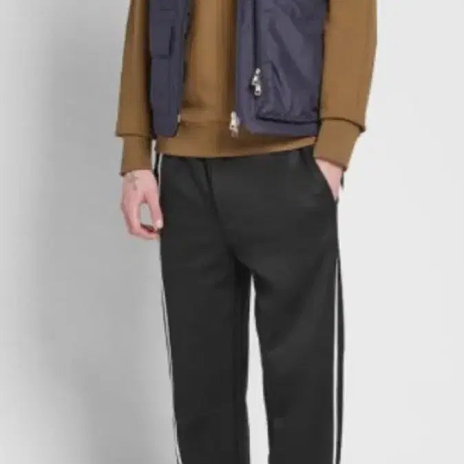 [BUNJANG] Moncler x Genius BOURGES Vest / 몽클레어x지니어스 패딩 조끼 BOURGES(다크네이비,4)