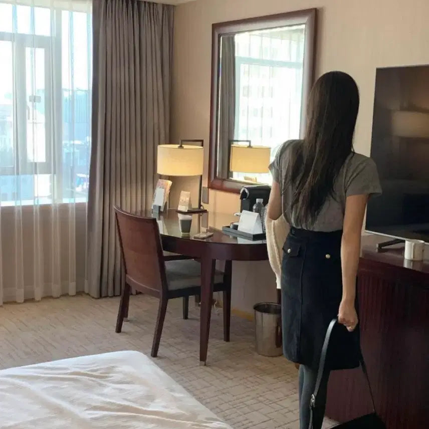 [BUNJANG] Miel Corduroy Skirt / 미엘 코듀로이 골덴 스커트 시에 모네 리본빛