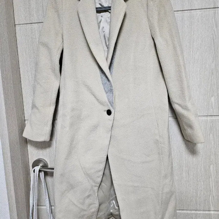[BUNJANG] MADJAY Ivory Long Coat / MADJAY 아이보리 롱코트