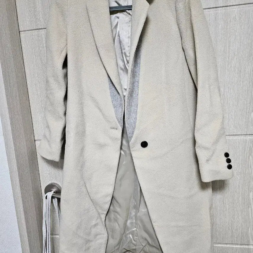 [BUNJANG] MADJAY Ivory Long Coat / MADJAY 아이보리 롱코트