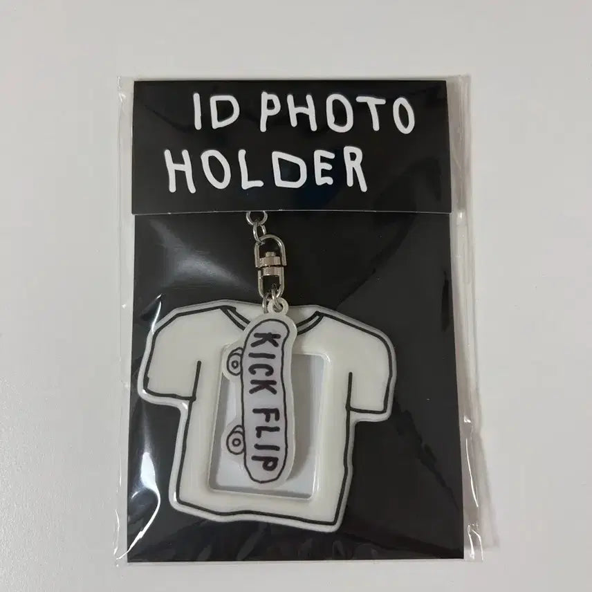 [BUNJANG] Kickflip Keyring Unsealed / 킥플립 팝업 증명사진 증사 키링 개봉