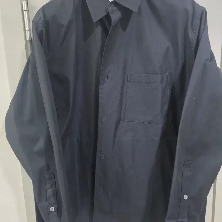 [BUNJANG] InDepthReport Black Shirt Jacket (Size 2) / 인뎁스리포트 블랙 셔츠 자켓 2