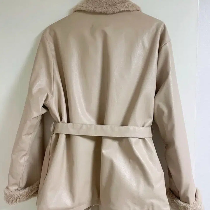 [BUNJANG] NeedOn Women's Faux Fur Belted Leather Jacket / 정가5.2/드라이 완료) 여자 퍼 무스탕 벨트 가죽자켓 니드온