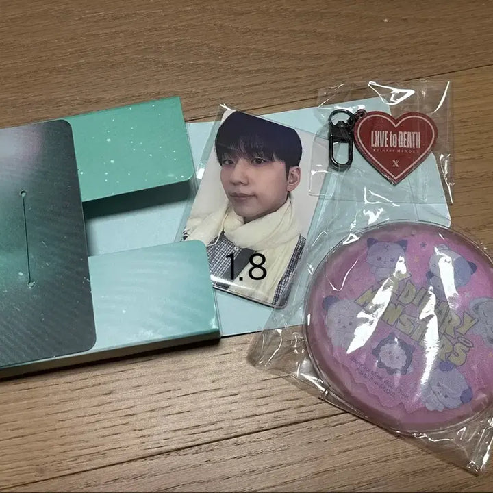 [BUNJANG] Xdinary Heroes Beauty+ Final Entrance Gift Bundle Set / 엑디즈 뷰마 파이널 입장기프트 일괄