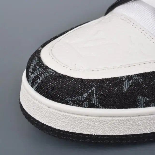 [BUNJANG] Black White Size 270 (42) / 블랙화이트 54# 사이즈 270(42) 팝니다